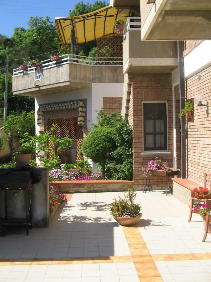 B&B Villa Letizia Castelbuono  Eksteriør bilde